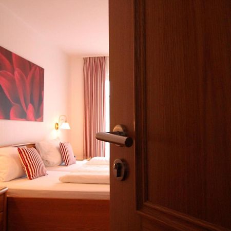 Hotel Waldgasthof Schoening Friesoythe Pokoj fotografie