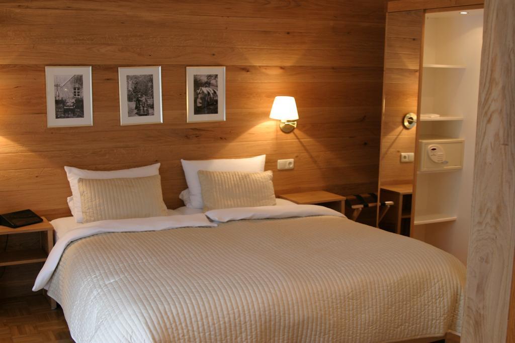 Hotel Waldgasthof Schoening Friesoythe Pokoj fotografie